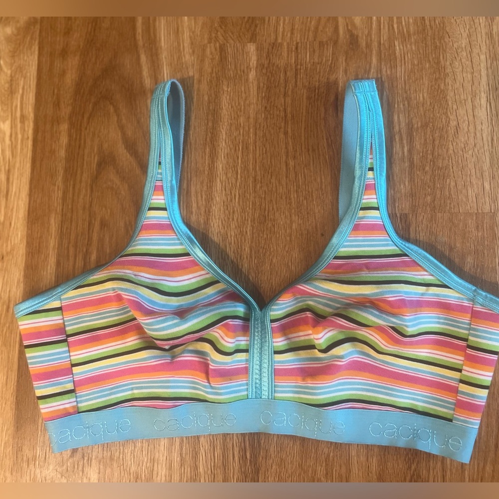 Lane Bryant Everyday, unpadded bra. Size 42DDD.